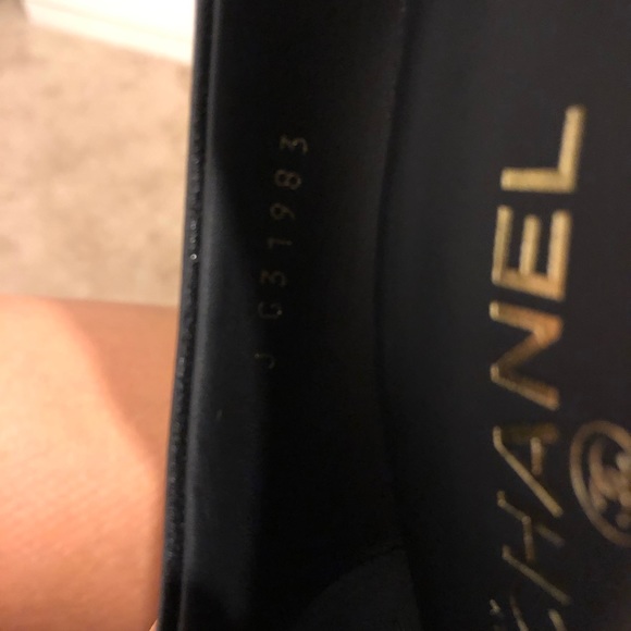 SOLD Chanel pointy pearl pumps - Picture 5 of 5